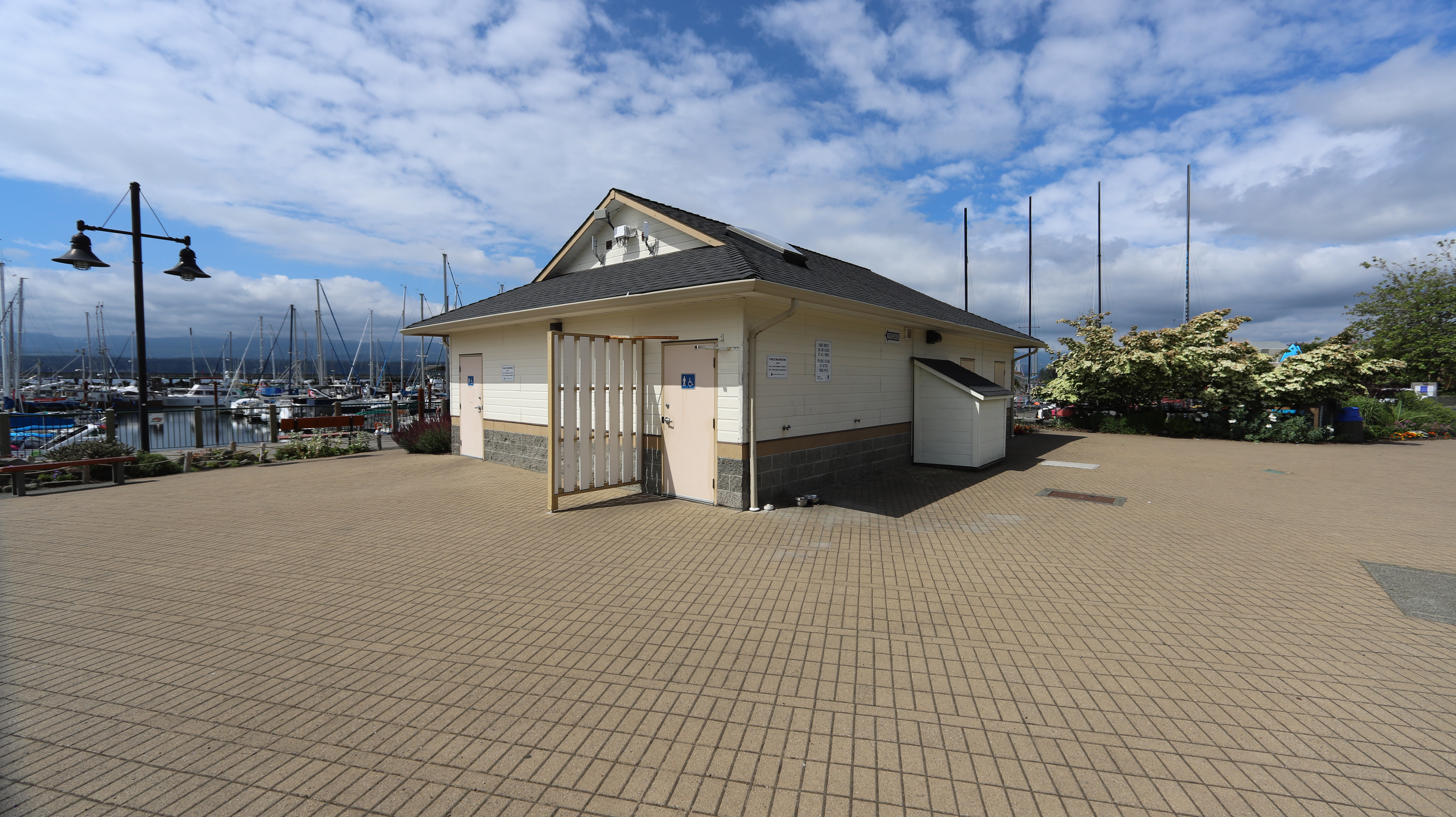 Marina Services Building 